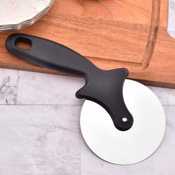 1Pcs-Stainless-Steel-Pastry-Knife-Pizza-Slicer-Waffle-Cake-Pizza-Knife-Home-Kitchen-Baking-Tools-5